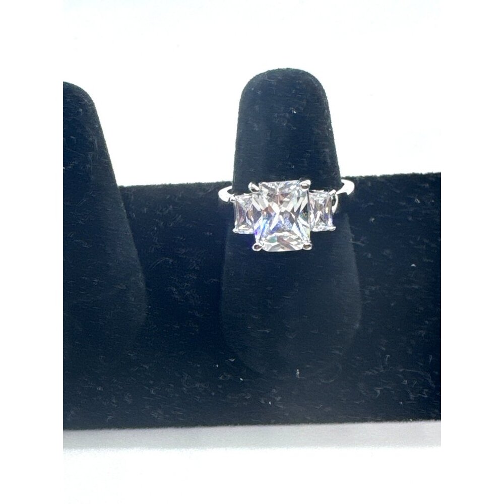 925 Sterling Silver Princess Cut Three-Stone Ring Engagement Cubic Zirconia Sz 6
